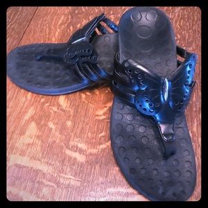 Orthaheel/Vionic Sandal